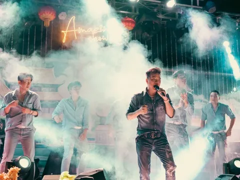 Bà Phương Hằng "không thèm" xem Đàm Vĩnh Hưng hát vì vé tới 2 triệu đồng