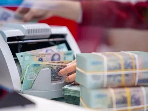 Thủ tướng yêu cầu giảm lãi vay ngân hàng