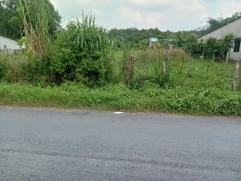 BÁN ĐẤT MẶT TIỀN XÃ PHÚ HOÀ ĐÔNG CỦ CHI, MẮT TIỀN NHỰA 30M